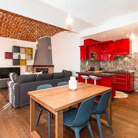Апартаменти Colorful Statuto Square Design Apart Турин Екстер'єр фото
